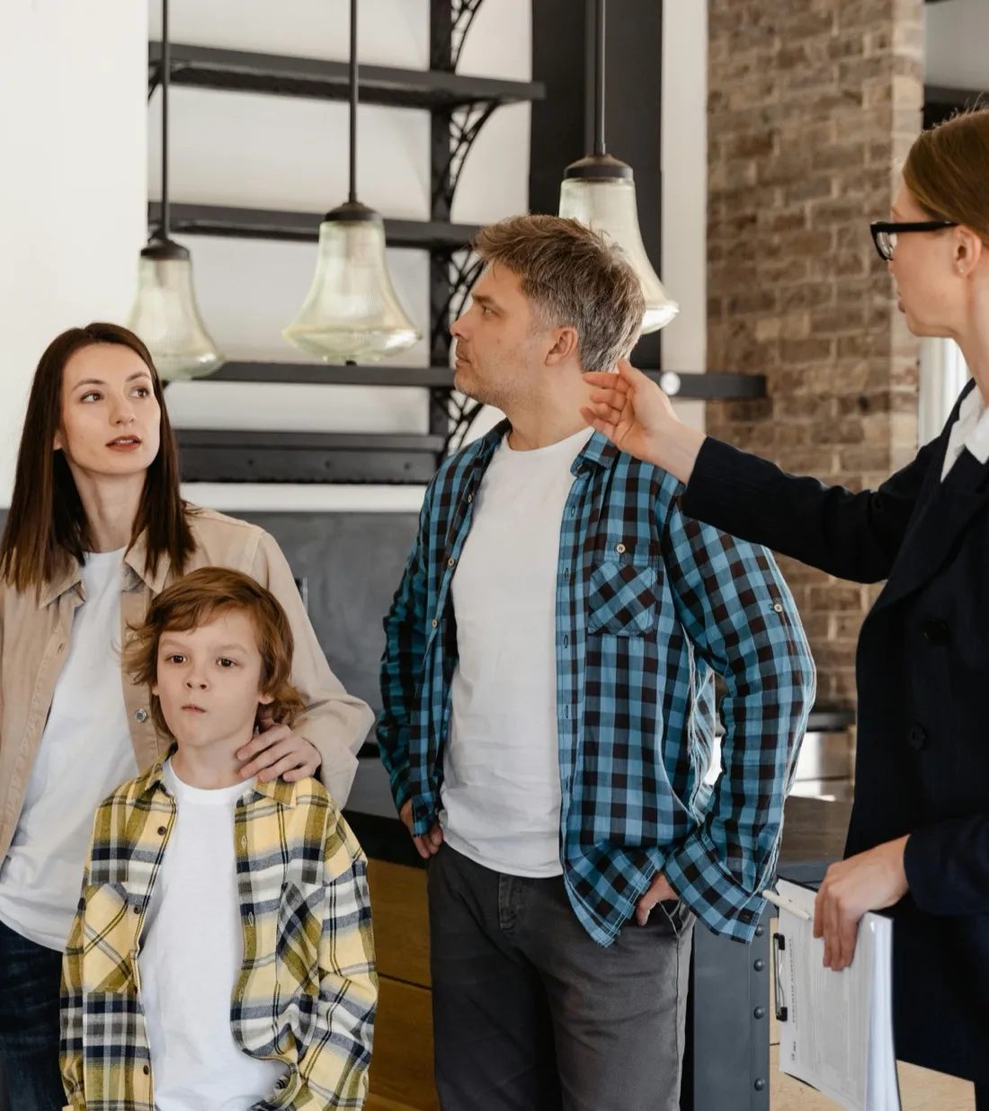 Une famille dans son nouveau logement
